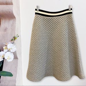 Light Gray Diamond Quilted Casual Skirt by BLVD Size Medium